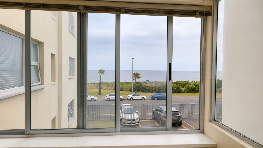 1 Bedroom Property for Sale in Mouille Point Western Cape